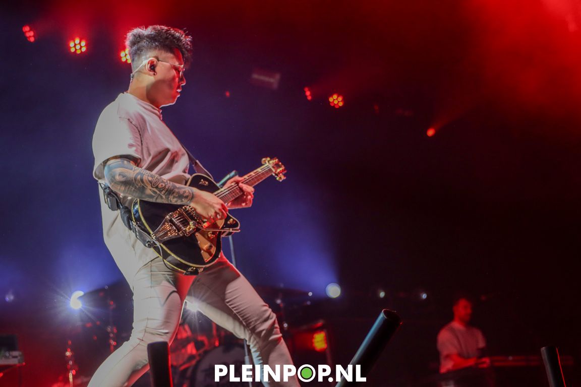 THE DIRTY DADDIES     (95)